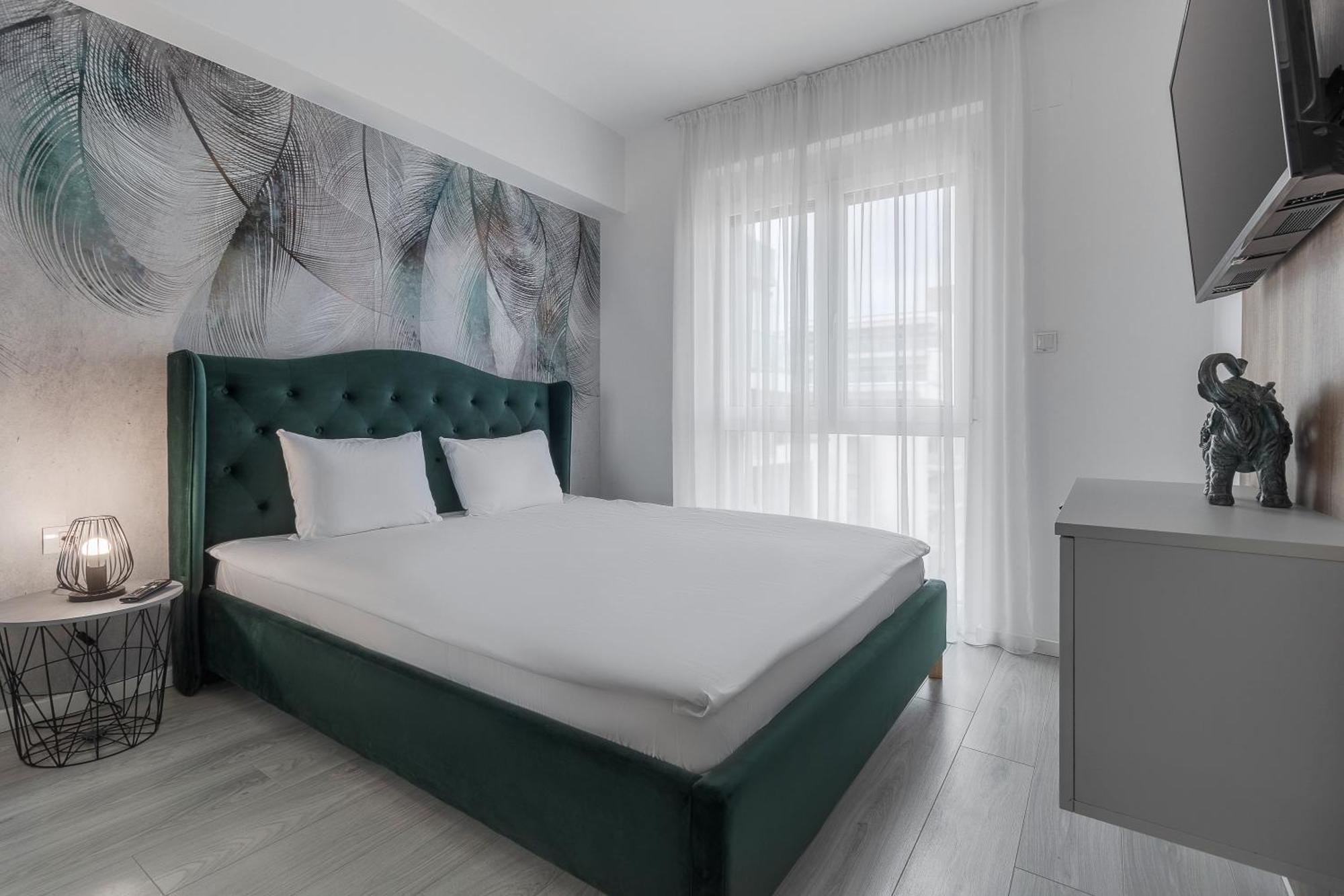 Rosewood Gold Apartment Oradea Ngoại thất bức ảnh