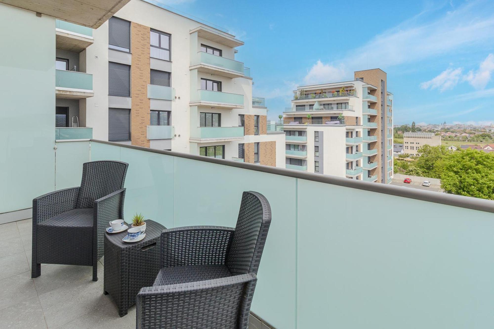 Rosewood Gold Apartment Oradea Ngoại thất bức ảnh