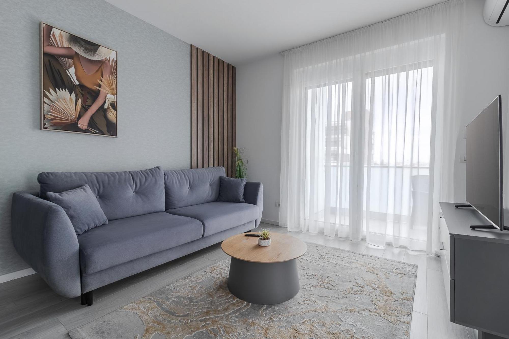 Rosewood Gold Apartment Oradea Ngoại thất bức ảnh